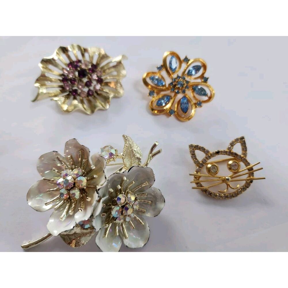 Vintage Lot of 4 Rhinestones & White Enamel Floral & Cat Pin Brooches